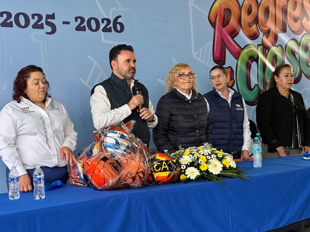 Autoridades de Coroneo y de Educación Región VII destacaron este gran impulso al desarrollo de la gente de la ciudad.