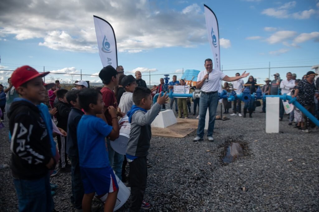 Mauricio Trejo destacó que esta obra beneficiará a Los Gonzales, Loma de la Purísima, Cerritos de los Chávez, San Valente, San Agustín del Bordito y San Javier.