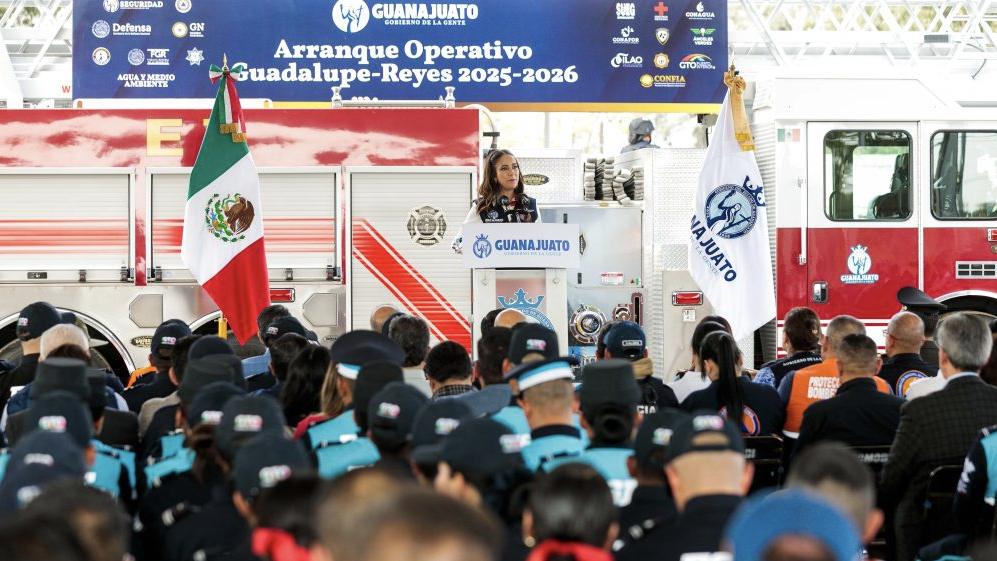 Autoridades de Guanajuato dan el banderazo oficial al Operativo Guadalupe-Reyes Libia Dennise reiteró su compromiso junto con autoridades del Estado de proteger y salvaguardar a los guanajuatenses.