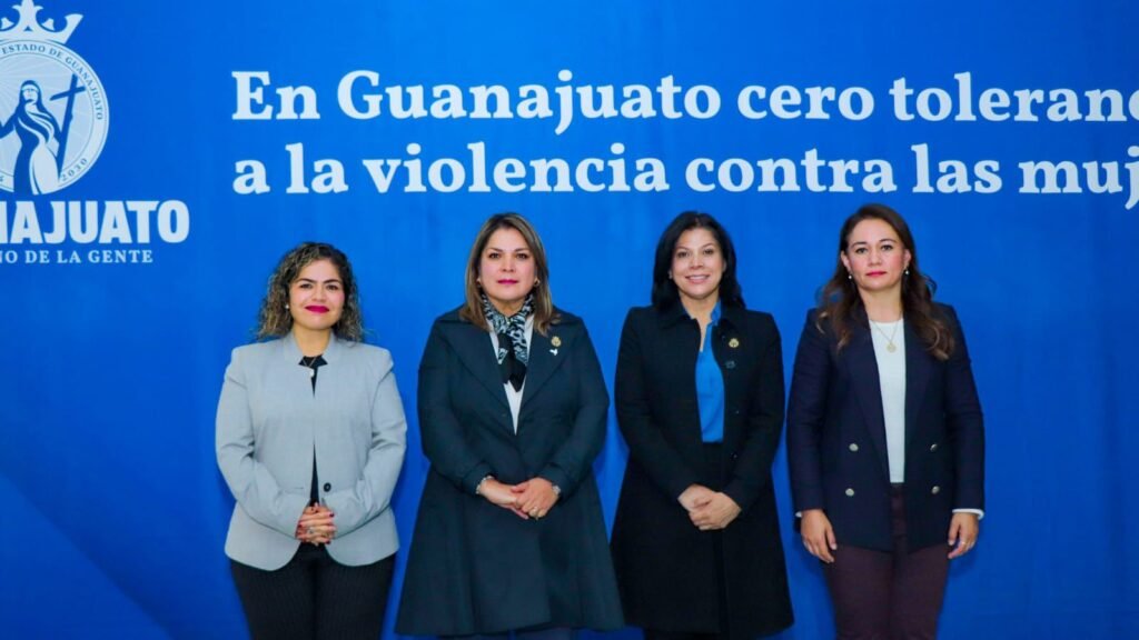 Continúan autoridades de Gobierno, trabajando contra la violencia hacia las mujeres y buscan impulsarlas con oficios.