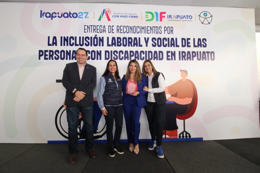 En Irapuato trabajan para concretar el Centro de Inclusión Social Lorena Alfaro y Valeria Alfaro reconocen el esfuerzo de todos para concretar este Centro de Inclusión Social “Sin Límites” en Irapuato.