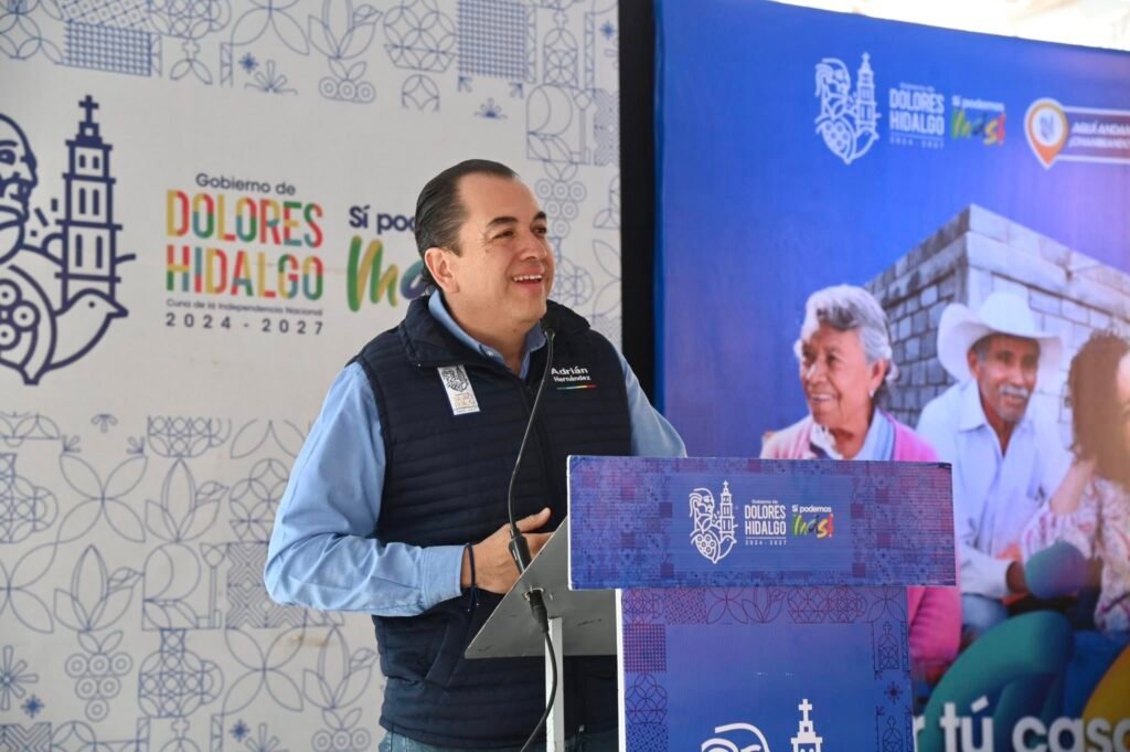 Adrián Hernández Alejandri pone en alto a Dolores Hidalgo Con una aprobación del 60.5 % de los ciudadanos, Adrián Hernández Alejandri, alcalde de Dolores Hidalgo se coloca en el primer lugar del ranking estatal.