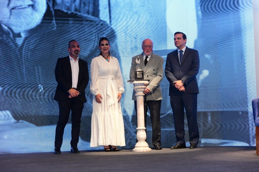 Consejeros ciudadanos, miembros del Ayuntamiento y un galardonado previo, será el encargado de revisar los perfiles.