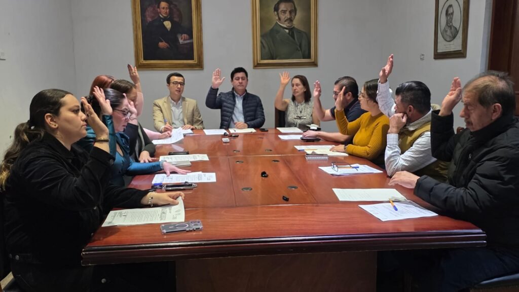 En la sesión se destacó que la administración municipal 2024-2027 de Manuel Doblado mantiene apoyo a la educación.