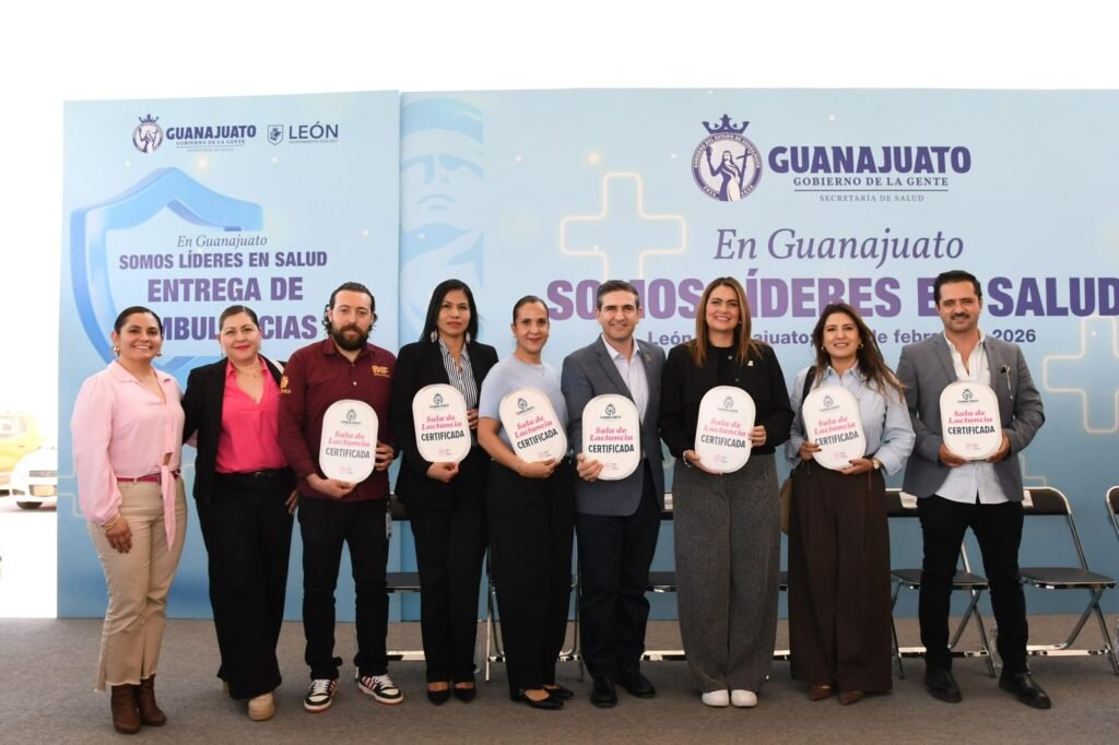 Personal de DIF de Irapuato destacó la importancia de seguir trabajando a favor de las mujeres.