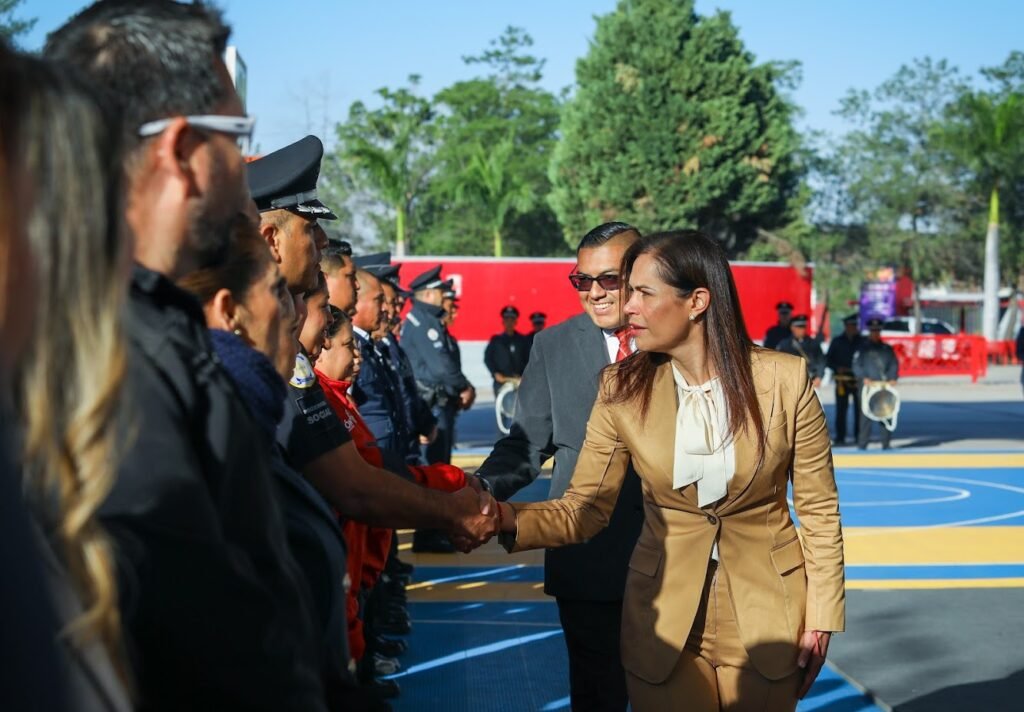 Ale Gutiérrez, destacó que la educación es la base para construir un mejor León para las niñas, niños y jóvenes.