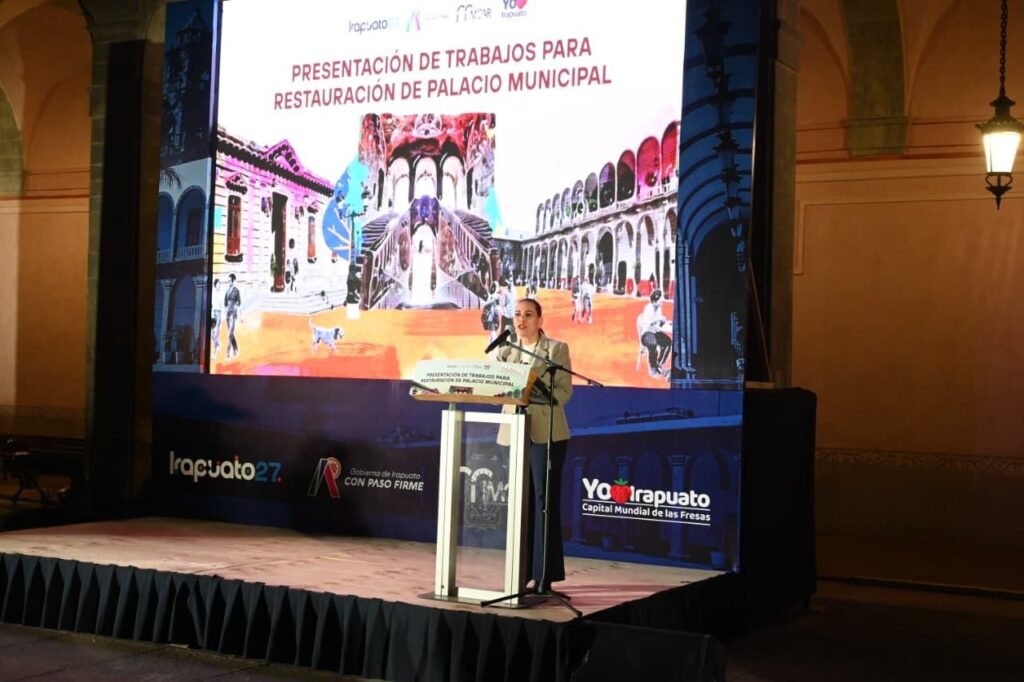 Autoridades de Irapuato, entregan trabajos de restauración del Palacio Municipal