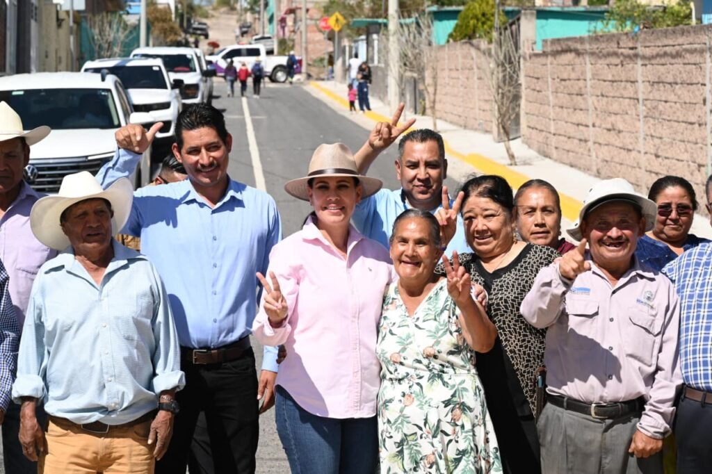 Lorena Alfaro visitó las comunidades de La Caja y Cuchicuato, donde a parte de entregar obras, escuchó a la ciudadanía.
