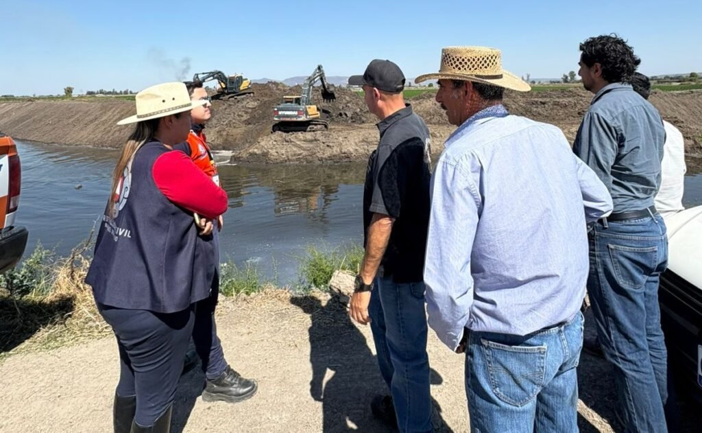 Autoridades del Estado visitan y realizan un recorrido por Manuel Doblado Las dependencias que acudieron realizaron un trabajo de Inspección y Evaluación en Zonas de Peligro y Riesgo por Inundación en el Estado de Guanajuato.