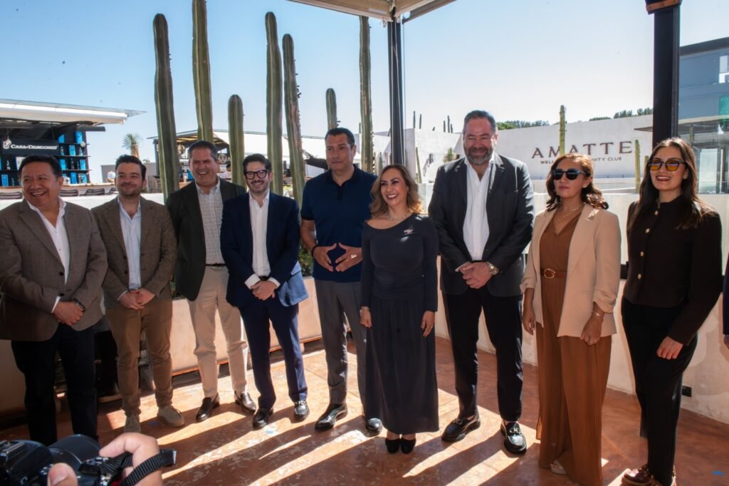 Mauricio Trejo y CANIRAC suman esfuerzos a favor de San Miguel de Allende Mauricio Trejo fue parte de la toma de protesta de la nueva dirigencia de la Cámara Nacional de la Industria de Restaurantes y Alimentos Condimentados (CANIRAC).