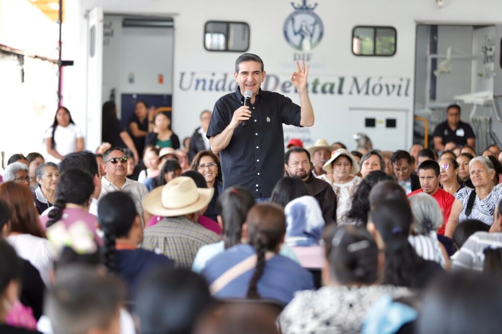 José Alfonso Borja Pimentel, destacó la importancia de fortalecer la comunicación, la corresponsabilidad y los valores en el núcleo familiar.
