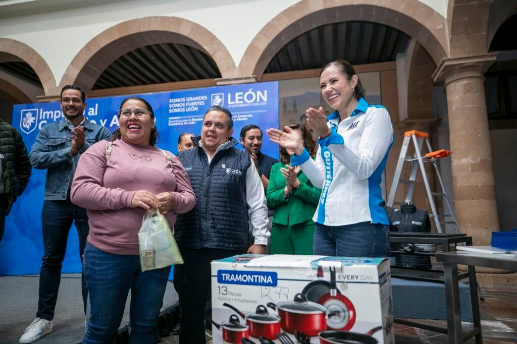 Ale Gutiérrez impulsa academias, proyectos productivos, programas de equipamiento y capacitación para consolidar negocios leoneses.