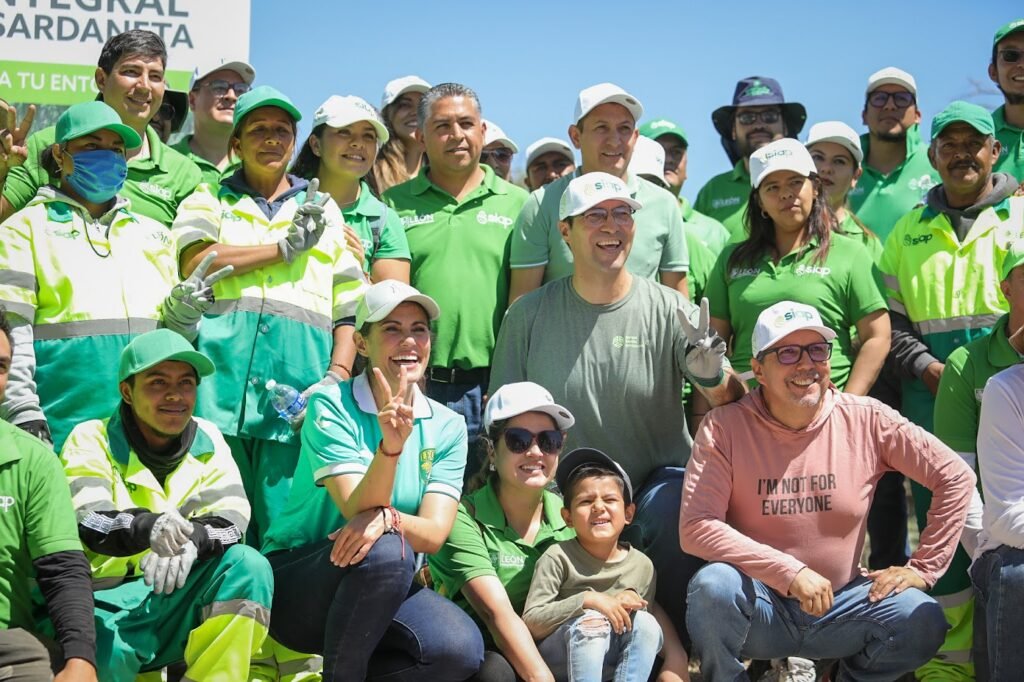 Ale Gutiérrez, encabezó la limpieza del arroyo La Sardaneta, donde más de 300 ciudadanas y ciudadanos se sumaron a la jornada.