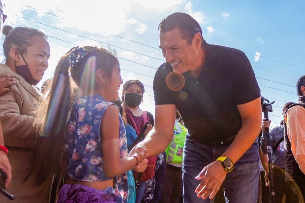 Bajo la visión del presidente de San Miguel de Allende, Mauricio Trejo, se trabaja de la mano con el DIF Municipal a favor de las familias.