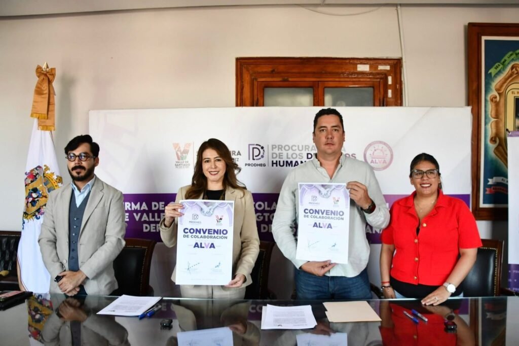 La Procuradora de Derechos Humanos, Karla Gabriela Alcaraz Olvera reiteró la importancia de sumar esfuerzos con los municipios de Guanajuato.