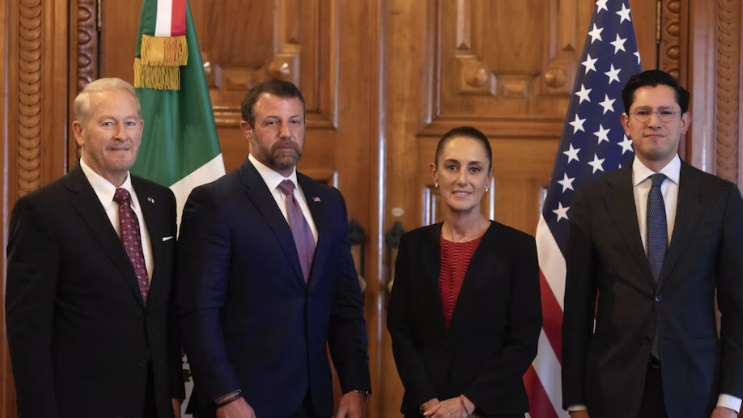 Claudia Sheinbaum y el secretario de Seguridad de EEUU pactan acuerdos Claudia Sheinbaum y Markwayne Mullin platican sobre varios acuerdos, pero no sobre el caso de Rubén Rocha Moya.
