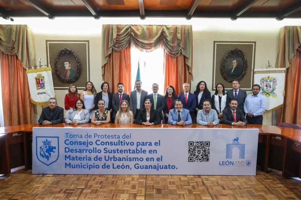 Ale Gutiérrez reiteró que con este Consejo, se trabaja para construir un municipio más ordenado, sostenible y con visión de futuro.