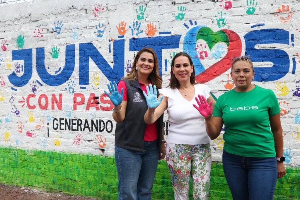 Lorena Alfaro concluye programa ‘Juntos con paso firme’ en Irapuato Lorena Alfaro destacó en su visita que este programa fortalece la calidad de vida y la construcción de paz en Irapuato.