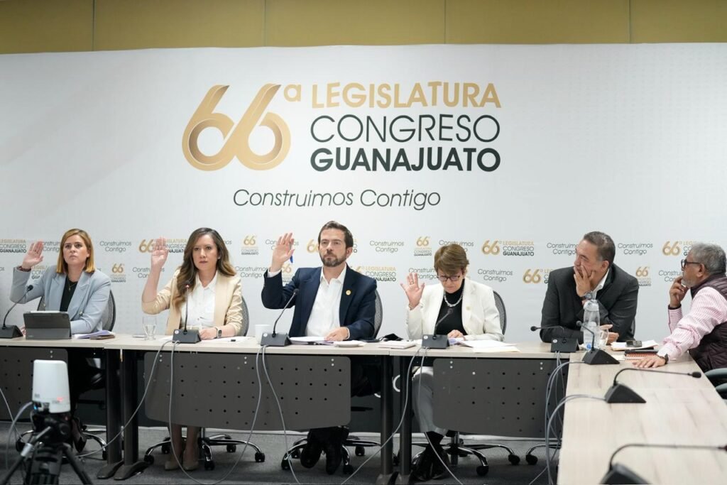 La Comisión de Hacienda y Fiscalización dio luz verde al dictamen de iniciativa de reforma a la Ley del Impuesto Especial sobre Producción y Servicios (IEPS).