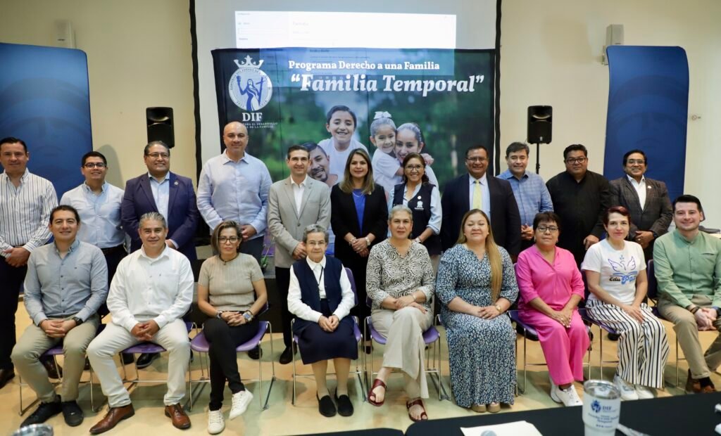 José Alfonso Borja Pimentel, Director General del Sistema DIF Estatal resaltó el compromiso de la institución para trabajar a favor de las familias de Guanajuato.