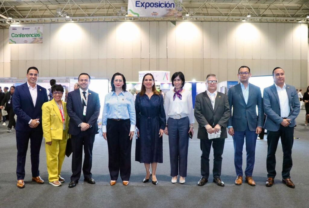 Es Irapuato, sede de la décima octava edición de la Expo MIPyME 2026 Lorena Alfaro y Cristina Villaseñor, coincidieron en el trabajo que se realiza a favor de impulsar a las micro, pequeñas y medianas empresas de la región.