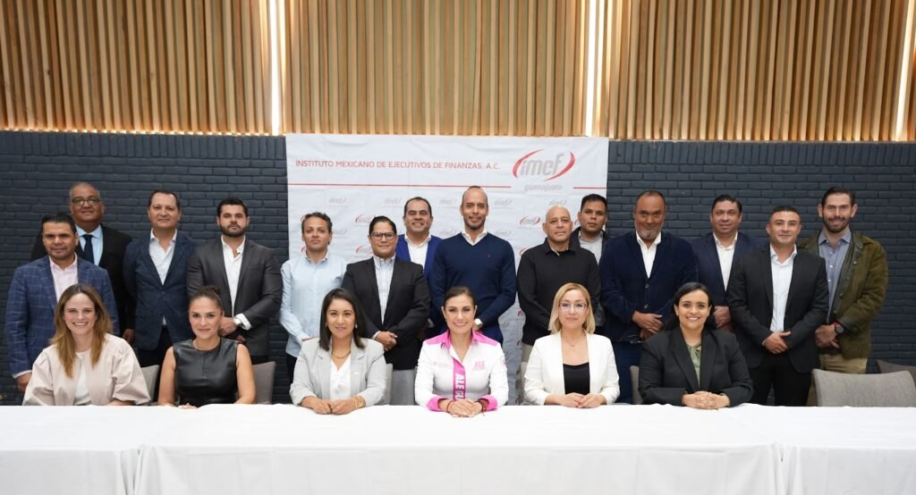 Ale Gutiérrez hace equipo con el Instituto Mexicano de Ejecutivos de Finanzas en León Ale Gutiérrez presentó el Programa de Inversión de Obra 2026 ante integrantes del Instituto Mexicano de Ejecutivos de Finanzas (IMEF).