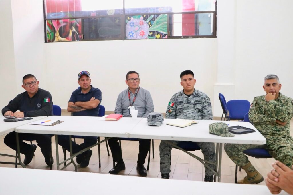 Crean estrategias contra la temporada de lluvias en Dolores Hidalgo Se previenen contra riesgos por inundaciones, así como garantizar una atención oportuna ante fenómenos hidrometeorológicos.