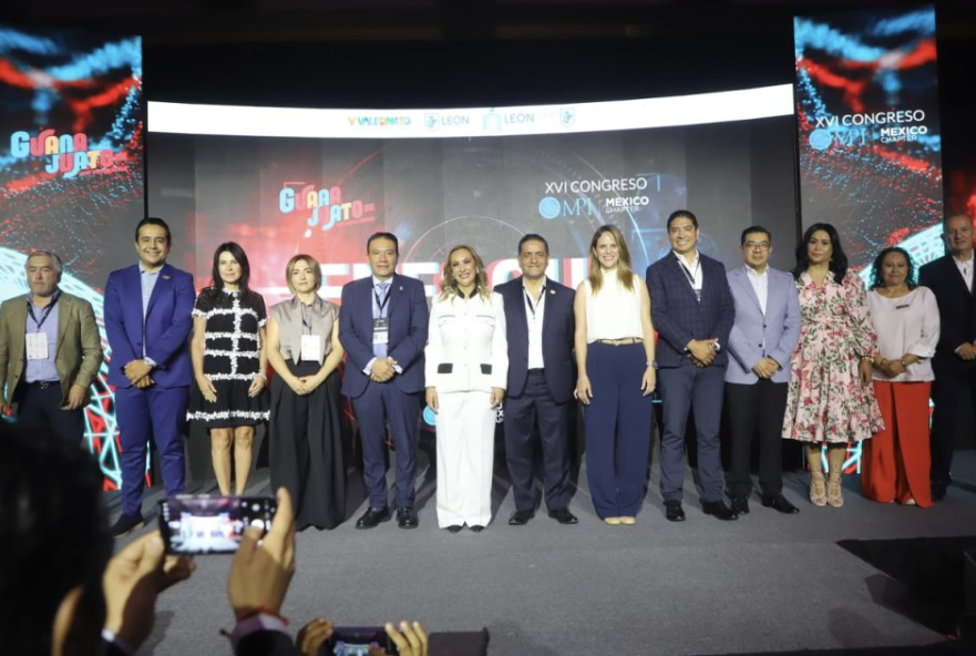 Realizan con éxito el XVI Congreso ‘México Chapter’ en Guanajuato Lupita Robles León, destacó que la realización de este congreso reafirma la confianza de la industria en el estado y fortalece la estrategia estatal en Turismo.