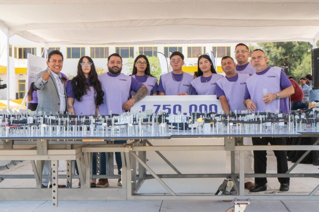¡Entre los mejores! IMCO reconoce a Guanajuato por su industria y atracción de inversiones Guanajuato es reconocido por el Instituto Mexicano para la Competitividad, gracias al trabajo de las autoridades para impulsar el desarrollo del Estado.