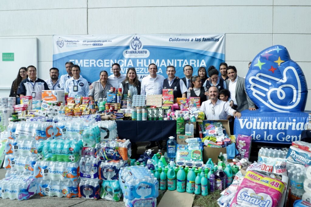 Gobierno de la Gente envía más de 77 mil artículos a Venezuela Autoridades del Gobierno de la Gente y del DIF Municipal se logró recaudar miles de artículos que serán enviados a Venezuela.