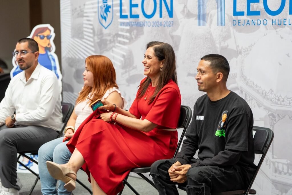 Ale Gutiérrez destacó que durante agosto se realizarán 10 actividades emblemáticas y una nueva iniciativa de participación social denominada "Una Acción por las Juventudes".