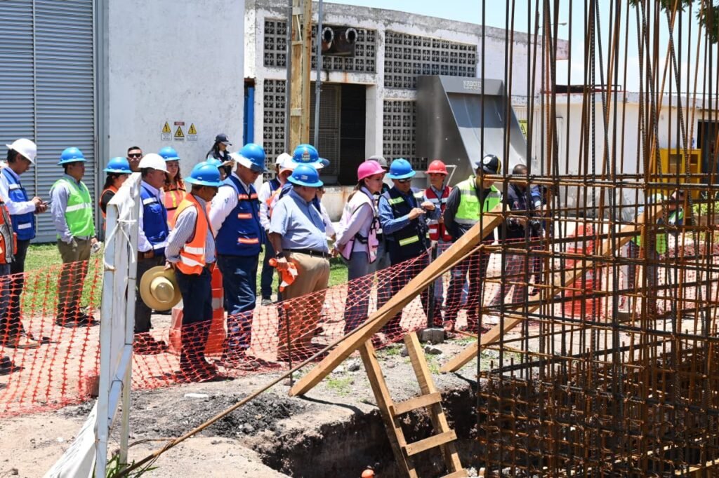 Lorena Alfaro supervisa Plantas de Tratamiento de Aguas Residuales Supervisan obras que fortalecerán seguridad hídrica del municipio y darán vida al programa “Línea Morada”