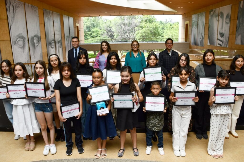 PRODHEG impulsa los derechos de las niñas y niños en Guanajuato Impulsan participación de las familias, amistades y comunidades escolares y sociales para fortalecer la promoción y difusión de los derechos de niñas, niños y adolescentes.