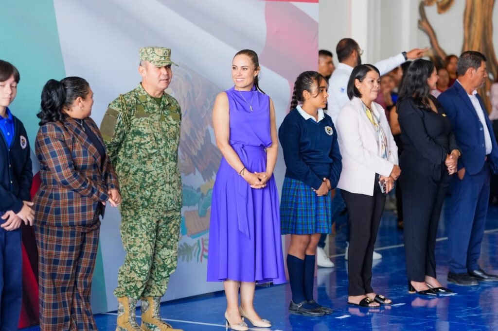 Ale Gutiérrez destaca más apoyos a estudiantes en León Ale Gutiérrez destacó que el apoyo es de 10 mil pesos para estudiantes con alto rendimiento académico.