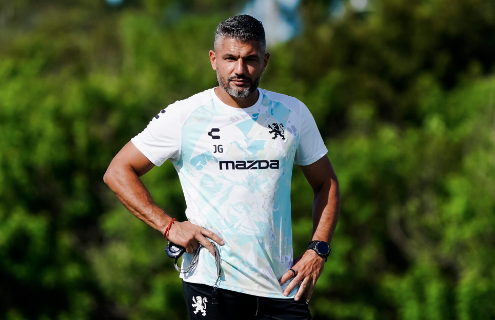 Javier Gandolfi podría hacer cambios en León ante el América Javier Gandolfi podría sorprender con un cambio en la alineación ante el América, quien viene a León por los tres puntos.