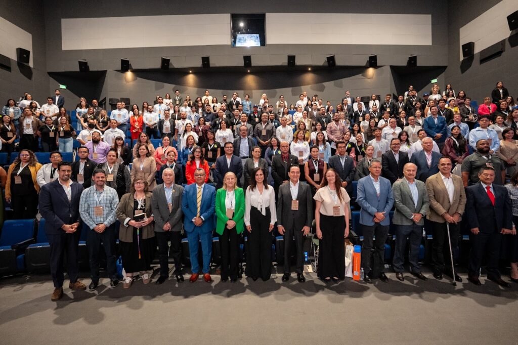 Ale Gutiérrez reconoce participación de la ciudadanía Ale Gutiérrez participó en la inauguración del XVII Encuentro Nacional de la Red Mexicana de Ciudades Educadoras.