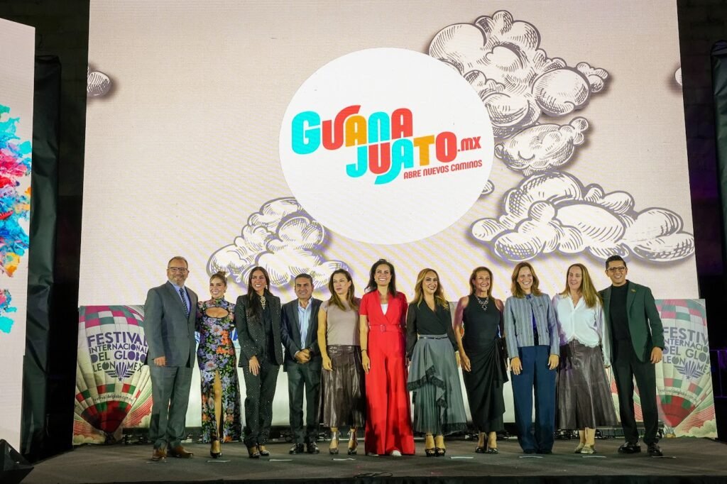 Ale Gutiérrez invita a ser parte del Festival del Globo 2026 en la Ciudad de México Ale Gutiérrez, en compañía de autoridades de Guanajuato y del FIG, realizaron la presentación del evento en la Ciudad de México.