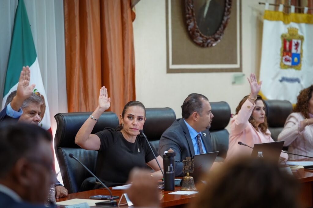 Ale Gutiérrez reiteró su compromiso de seguir trabajando por la seguridad de los leoneses.
